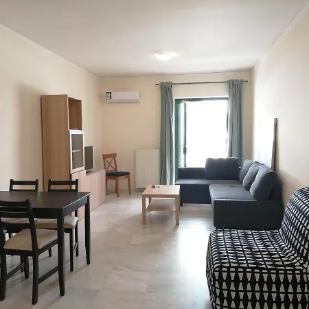 Spacious In City Center