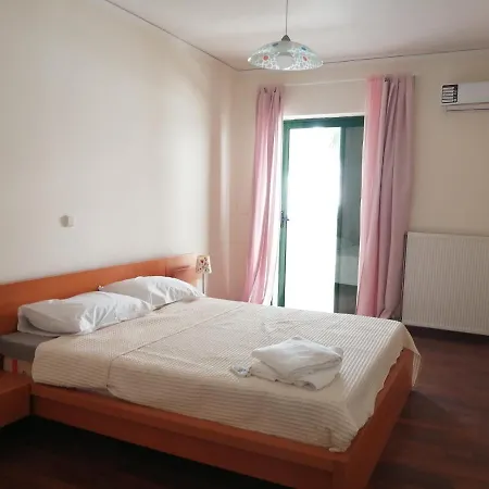 Spacious In City Center *